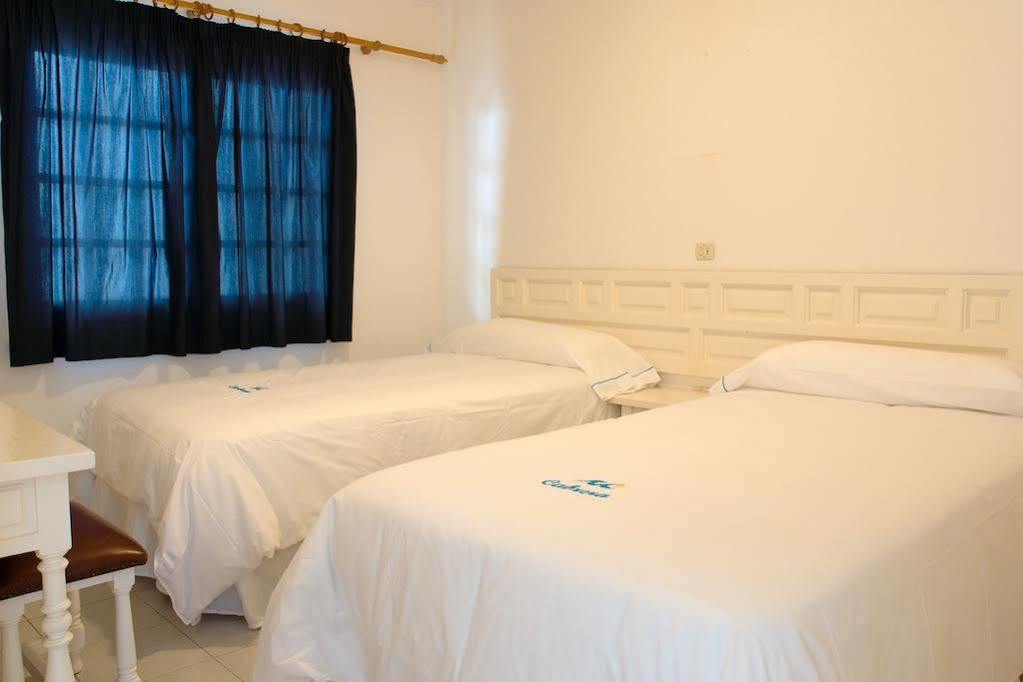 Apartamentos Cabrera Пуерто дел Кармен Екстериор снимка